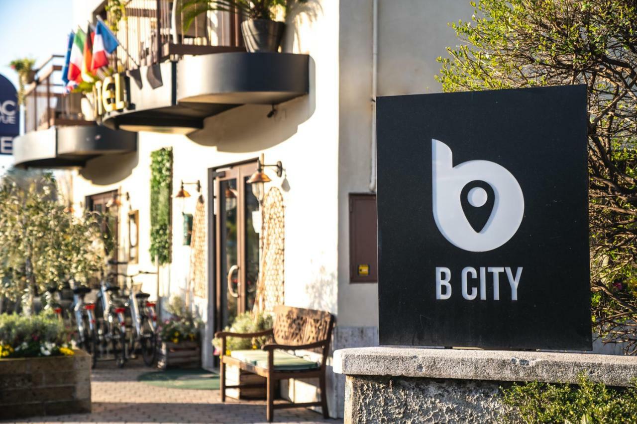 B City Hotel Bardolino Exterior photo